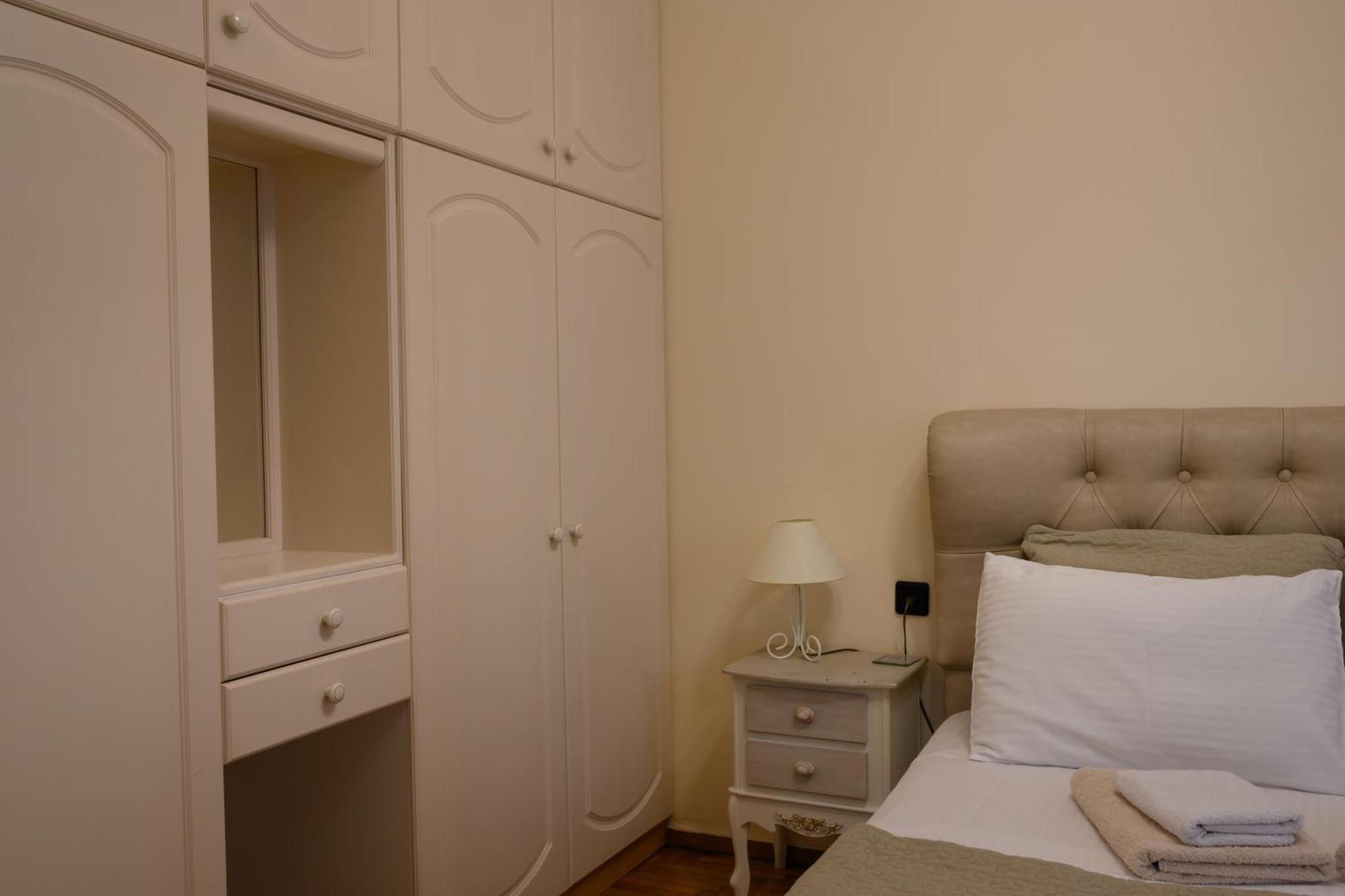 Thiseio Apartment