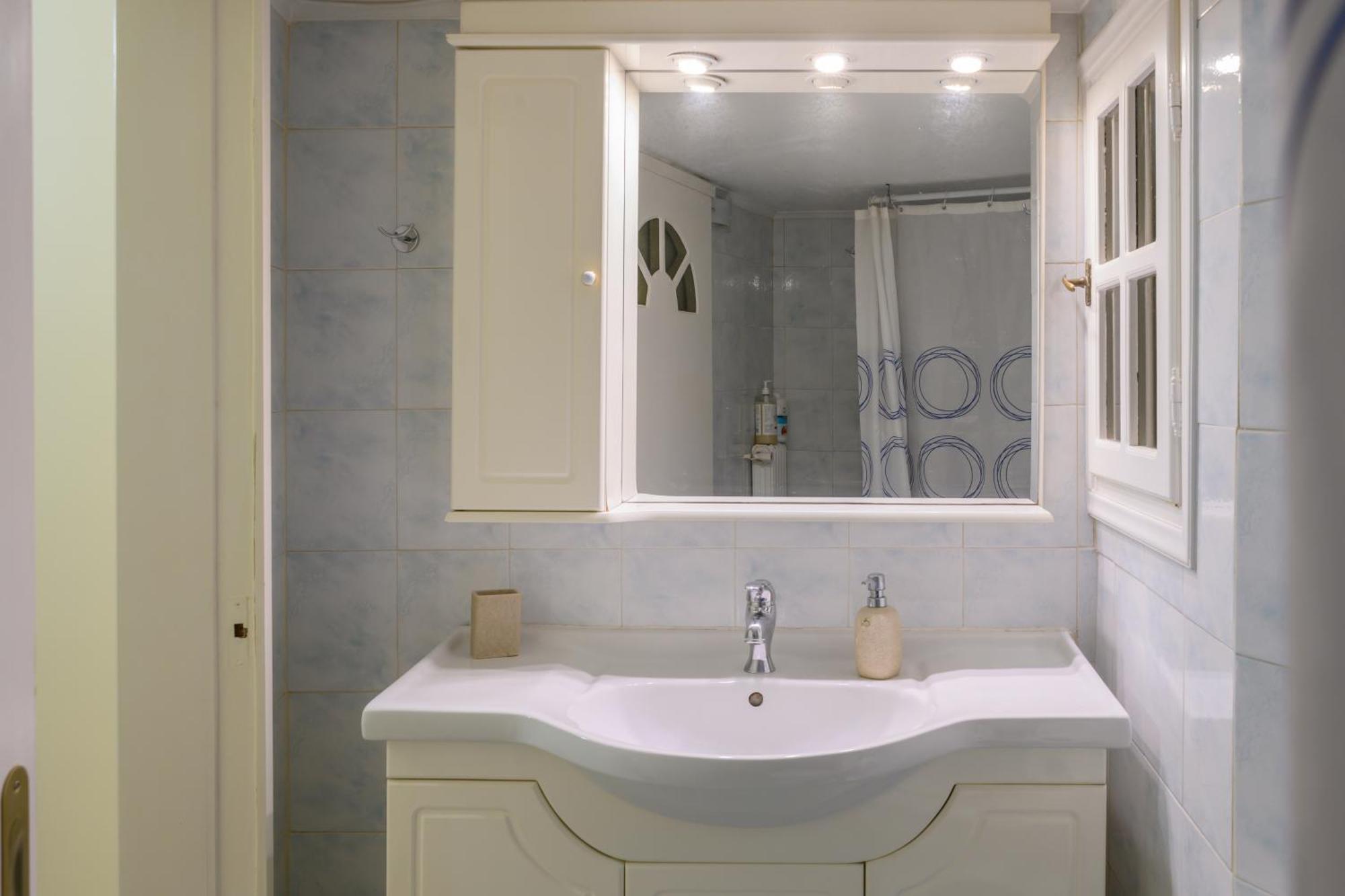 Apartment Thiseio *